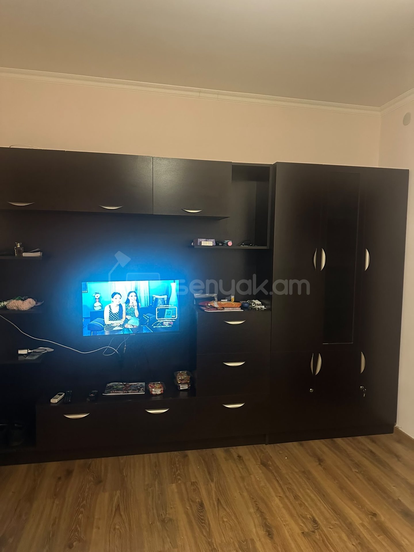 2 Սենյականոց Բնակարան, 50քմ, 6/9 հարկ, Նորմալ Վիճակում, Կահավորված