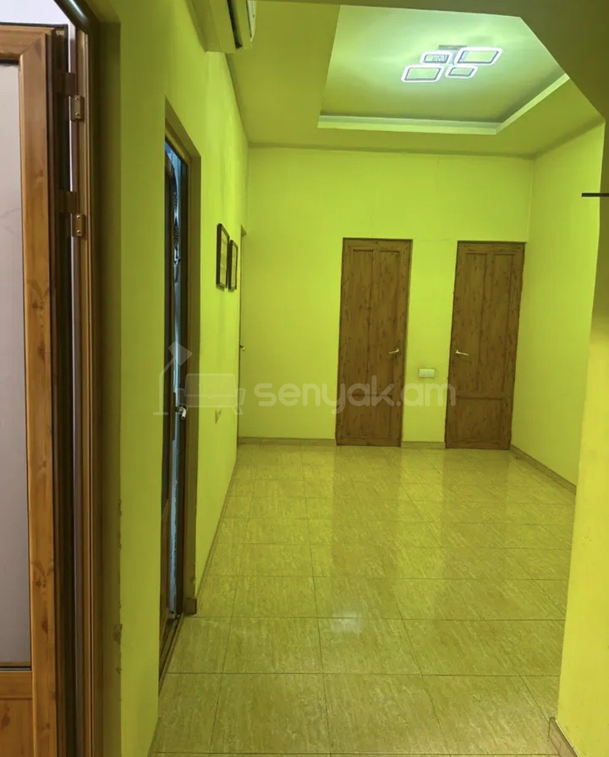 4 Սենյականոց Բնակարան Քարե Շենքում, 113քմ, 2/4 հարկ, Կապիտալ Վերանորոգված