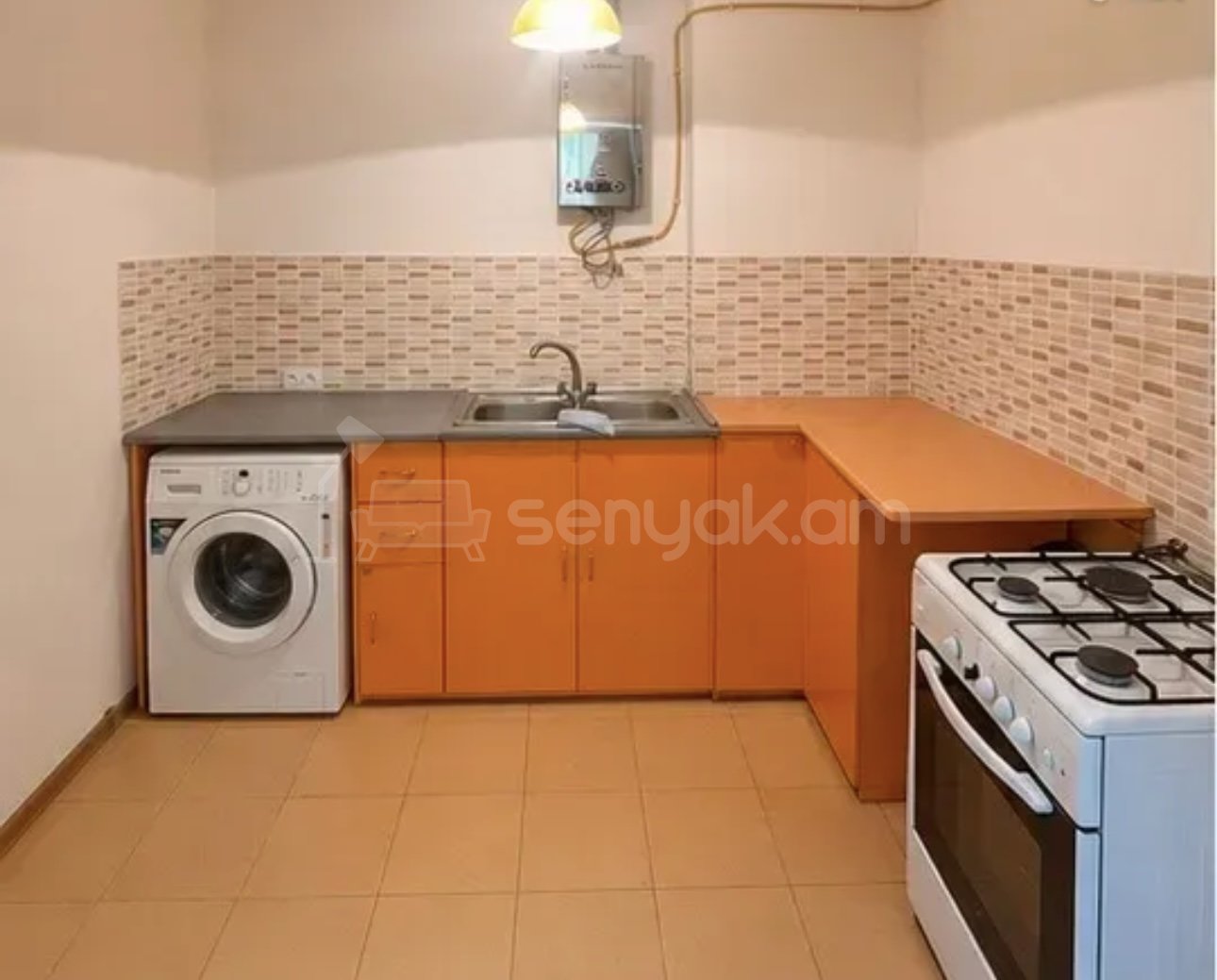 2 Սենյականոց Բնակարան Քարե Շենքում, 55քմ, 1/5 հարկ, Կոսմետիկ Վերանորոգված