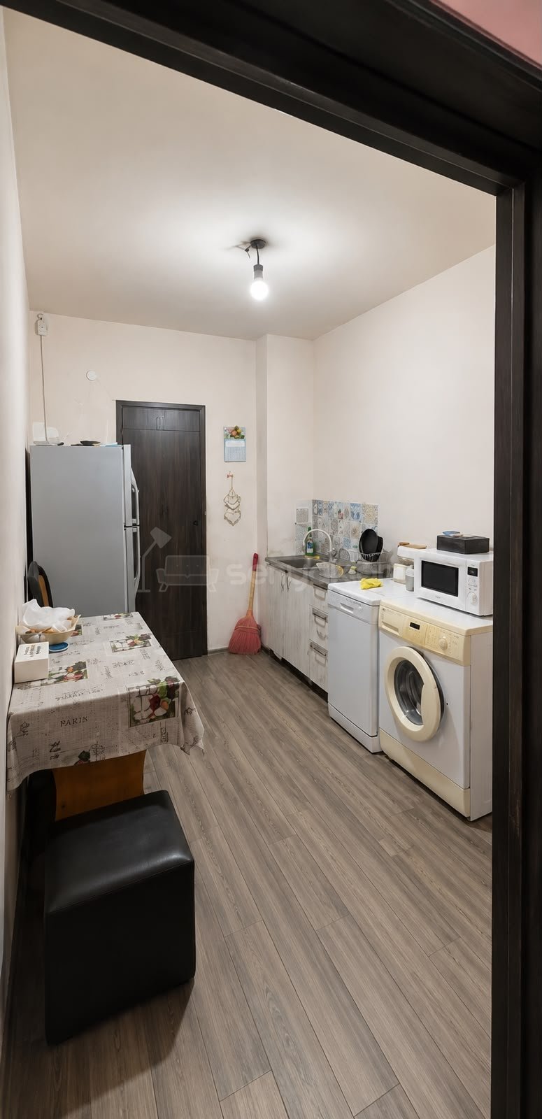 3 Սենյականոց Բնակարան, 79քմ, 7/16 հարկ, Նորմալ Վիճակում