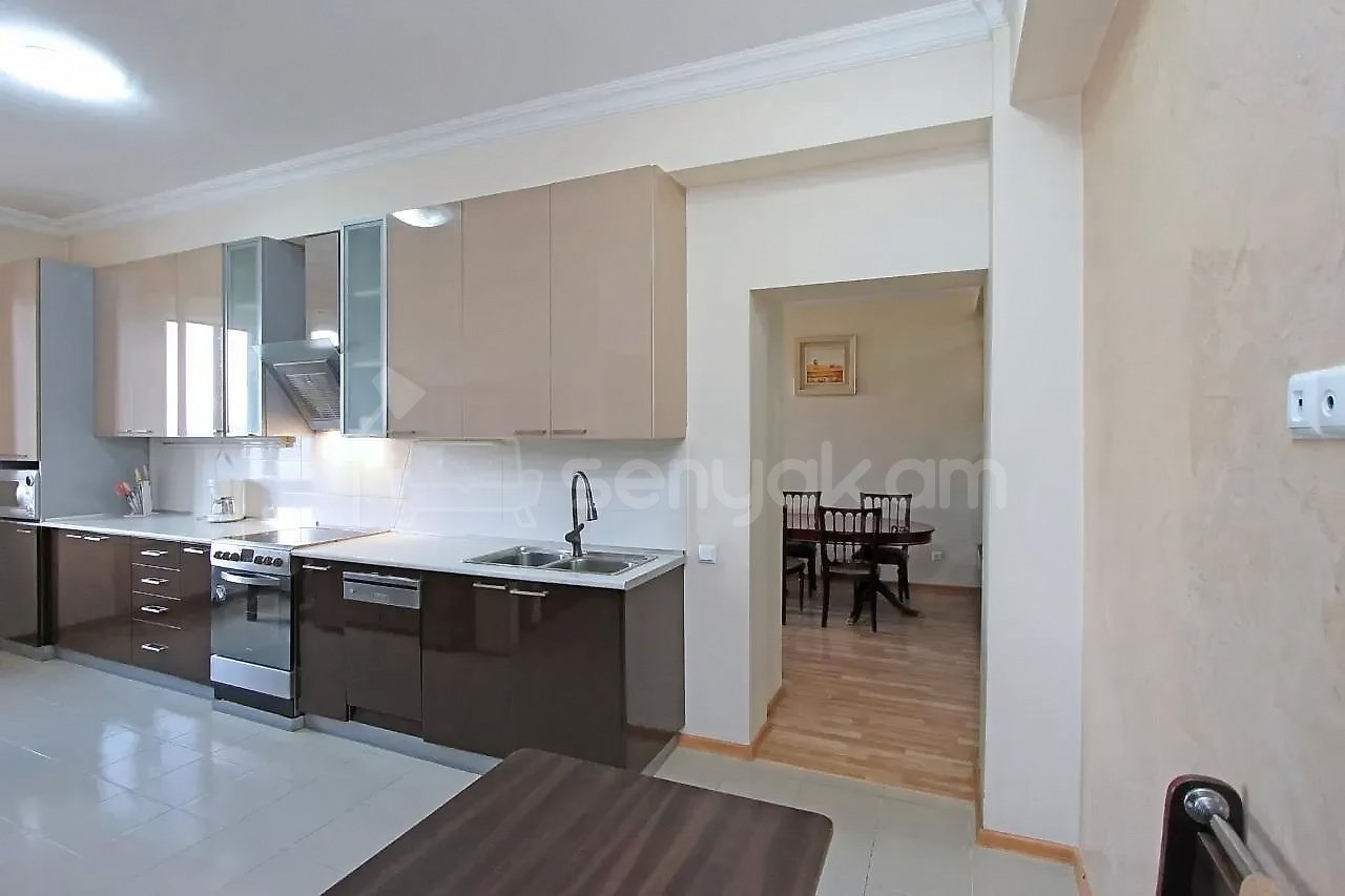 3 Սենյականոց Բնակարան Նորակառույցում, 80քմ, 15/18 հարկ, Կապիտալ Վերանորոգված