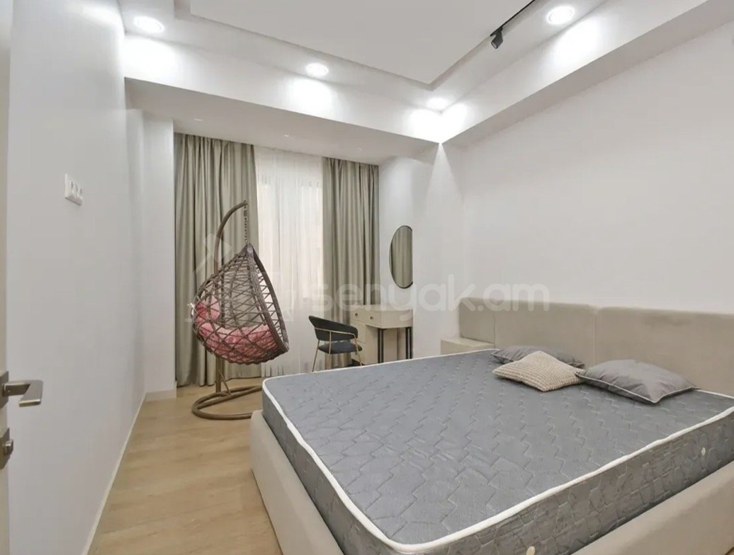 3 Սենյականոց Բնակարան Նորակառույցում, 80քմ, 5/14 հարկ, Կապիտալ Վերանորոգված