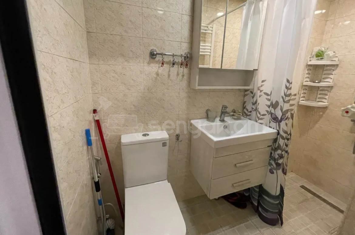 2 Սենյականոց Բնակարան Քարե Շենքում, 46քմ, 4/4 հարկ, Կապիտալ Վերանորոգված, Կահավորված
