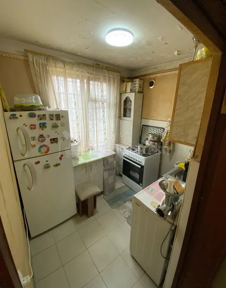 1 Սենյականոց Բնակարան, 30քմ, 1/4 հարկ, Կոսմետիկ Վերանորոգված