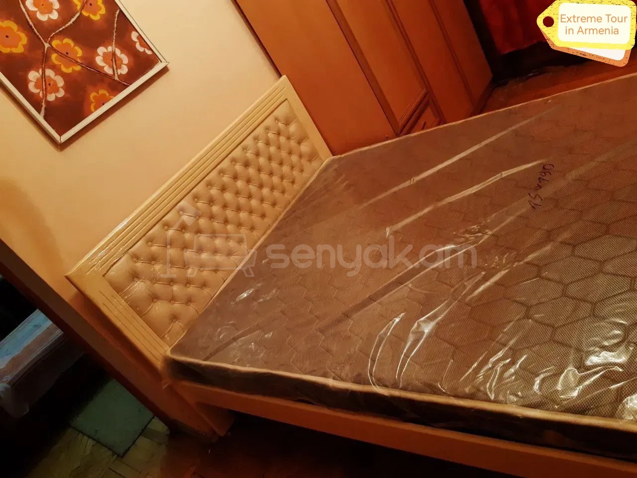 2 Սենյականոց Բնակարան Քարե Շենքում, 52քմ, 7/9 հարկ, Նորմալ Վիճակում, Կահավորված, Արևկող
