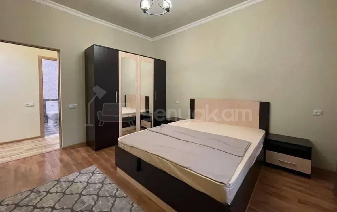 3 Սենյականոց Բնակարան, 78քմ, 3/17 հարկ, Կապիտալ Վերանորոգված, Կահավորված