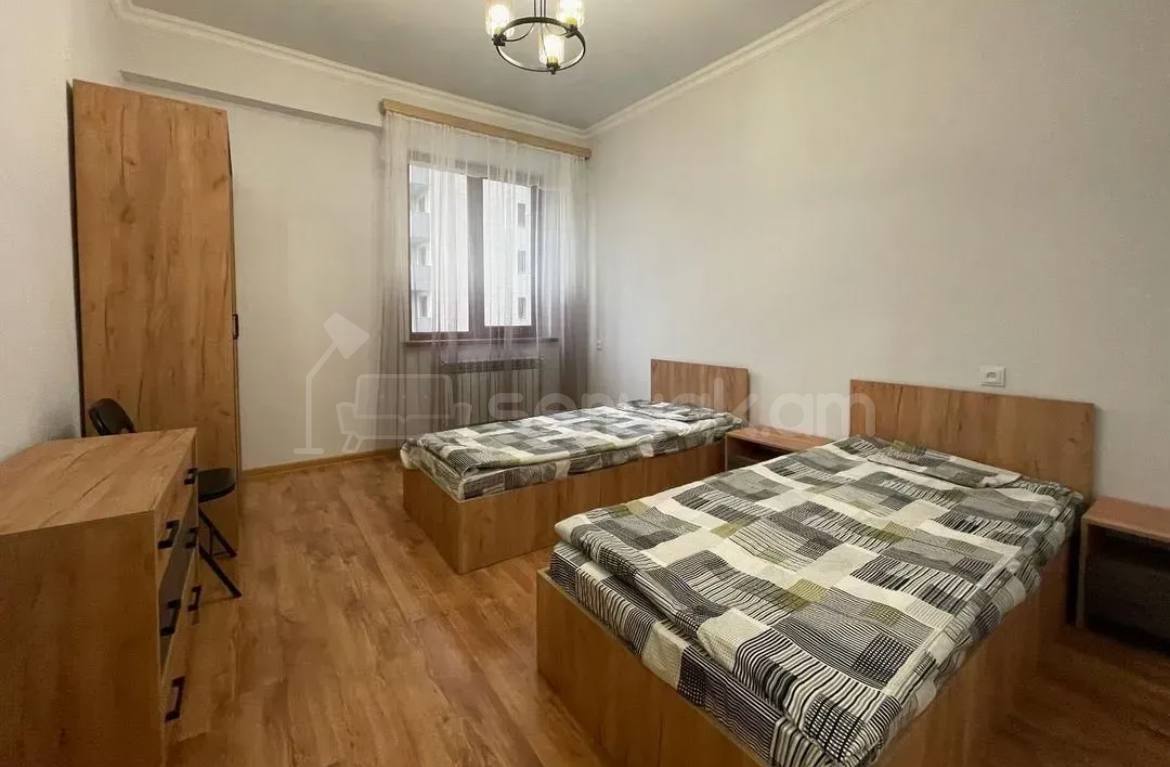 3 Սենյականոց Բնակարան, 78քմ, 3/17 հարկ, Կապիտալ Վերանորոգված, Կահավորված