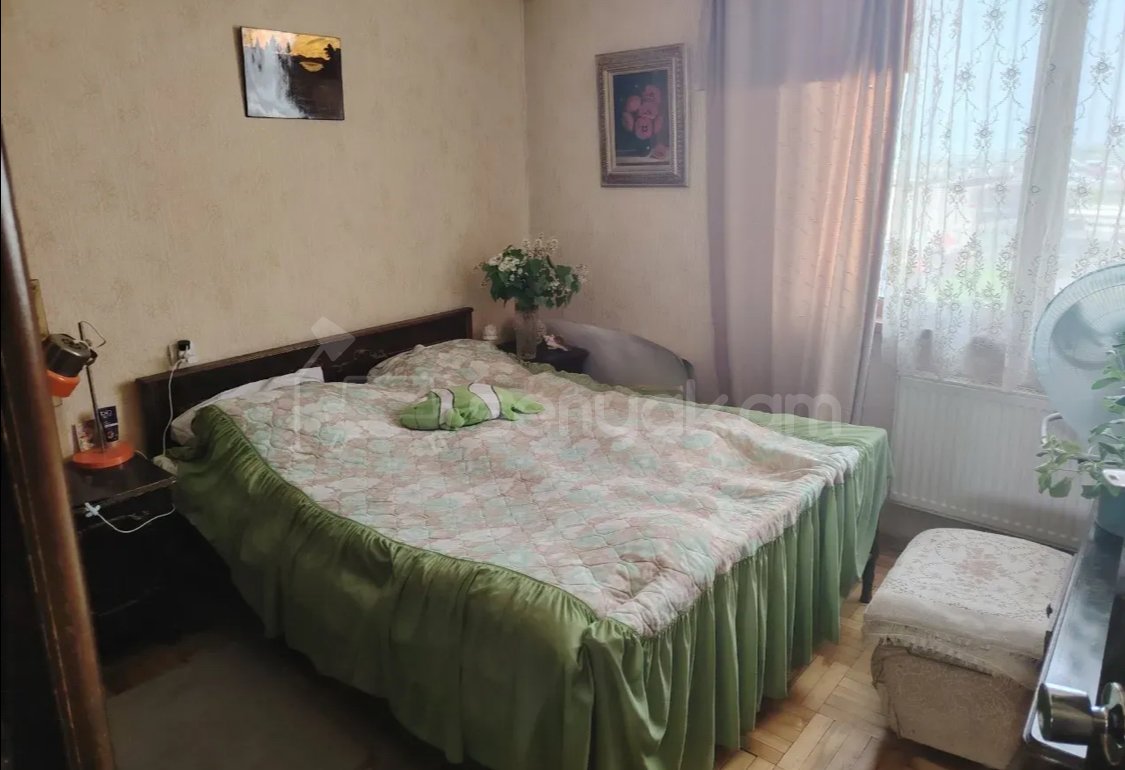 4 Սենյականոց Բնակարան, 94քմ, 5/9 հարկ, Նորմալ Վիճակում