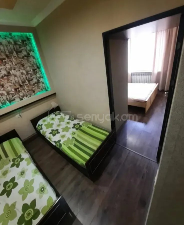 3 Սենյականոց Բնակարան, 70քմ, 3/9 հարկ, Կոսմետիկ Վերանորոգված, Կահավորված