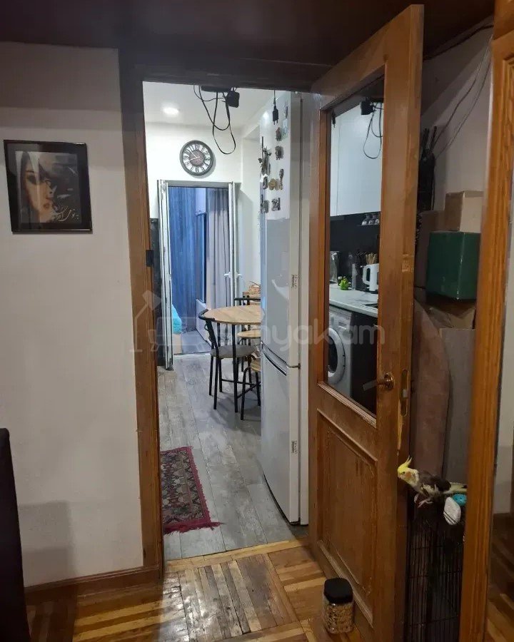 4 Սենյականոց Բնակարան, 60քմ, 6/9 հարկ, Կոսմետիկ Վերանորոգված