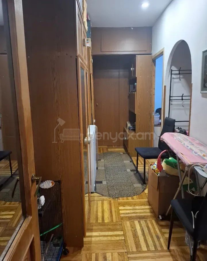 4 Սենյականոց Բնակարան, 60քմ, 6/9 հարկ, Կոսմետիկ Վերանորոգված