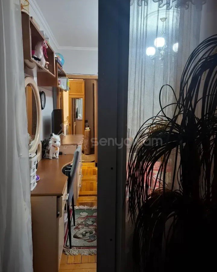 4 Սենյականոց Բնակարան, 60քմ, 6/9 հարկ, Կոսմետիկ Վերանորոգված