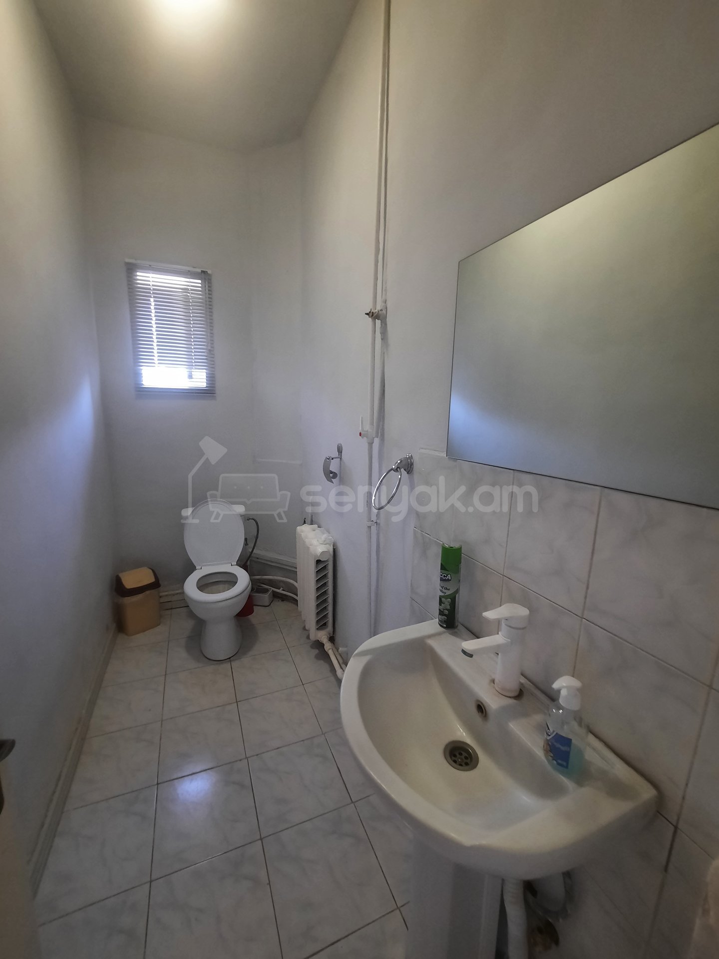 8 Սենյականոց Շքեղ Առանձնատուն, 570քմ, Ավտոտնակով