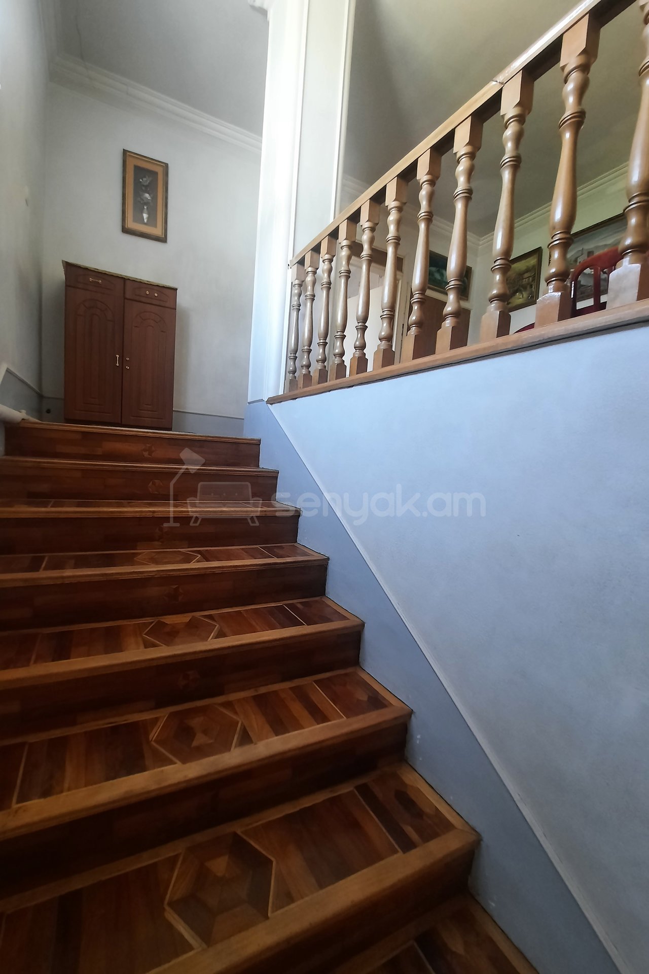 8 Սենյականոց Շքեղ Առանձնատուն, 570քմ, Ավտոտնակով