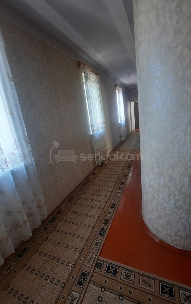 8 Սենյականոց Շքեղ Առանձնատուն, 570քմ, Ավտոտնակով