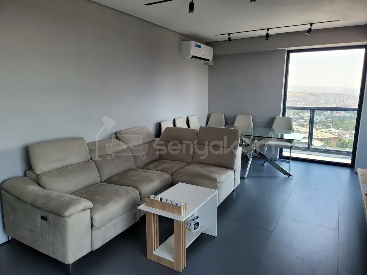 3 Սենյականոց Բնակարան, 95քմ, 11/14 հարկ, Դիզայներական Վերանորոգված