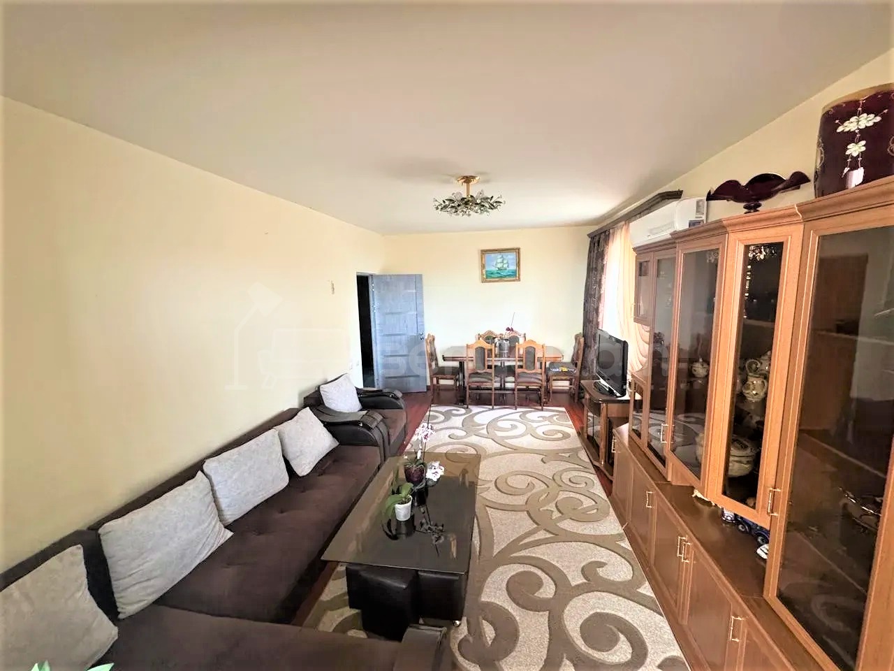 3 Սենյականոց Բնակարան, 83քմ, 9/10 հարկ, Կապիտալ Վերանորոգված