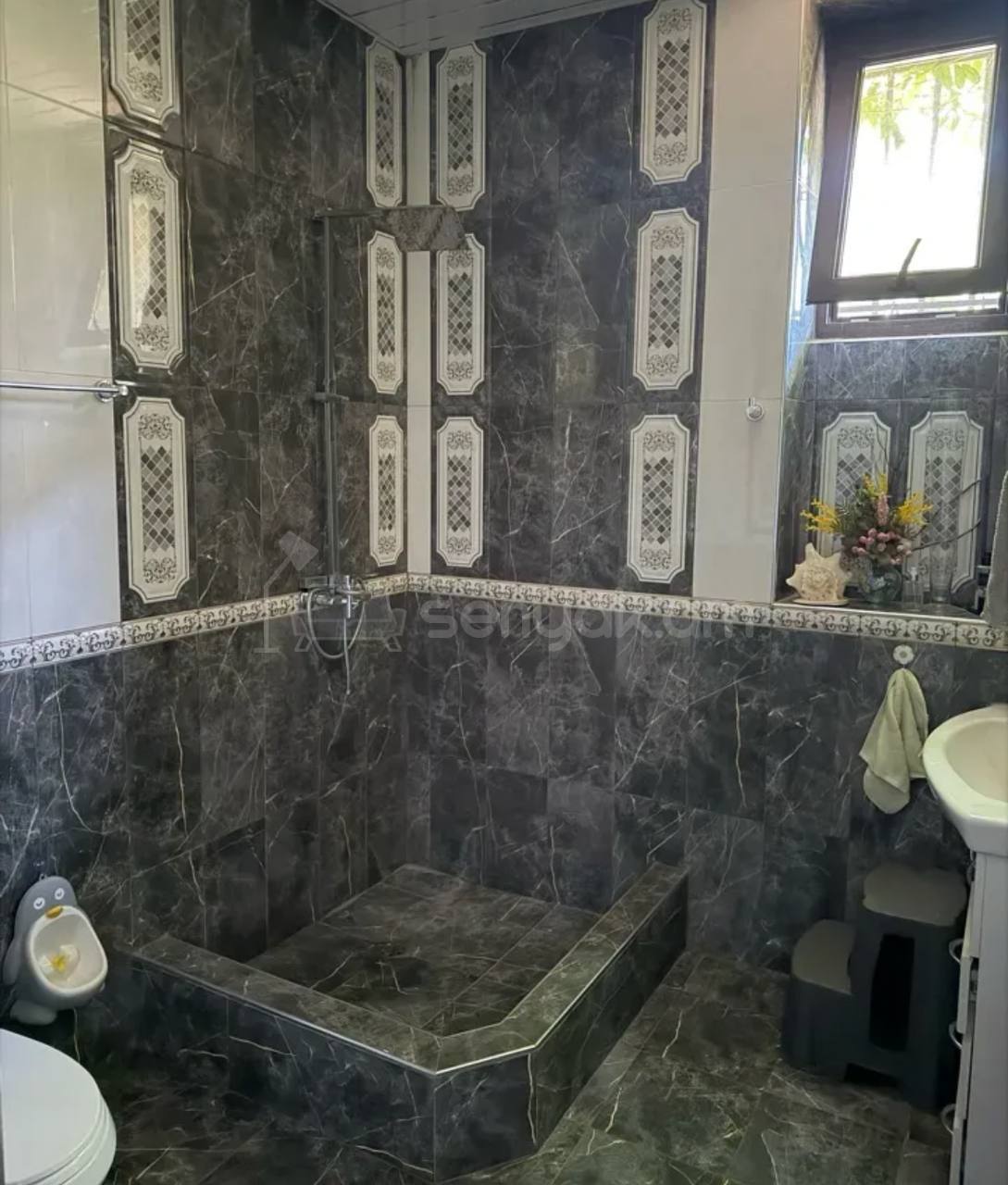 5 Սենյականոց Սեփական Տուն, 200քմ, Կապիտալ Վերանորոգված, Ավտոտնակով