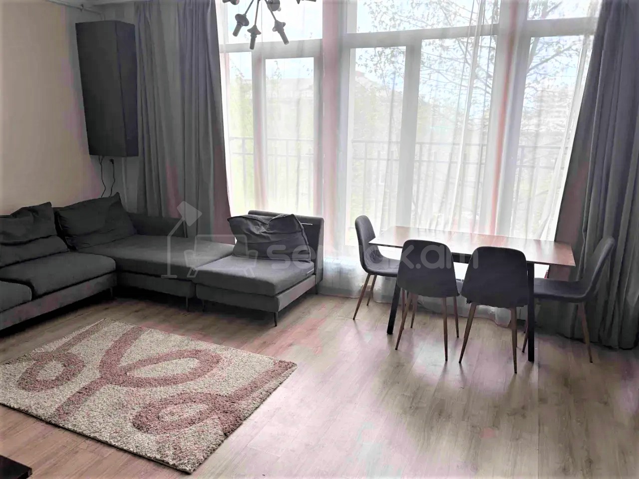 3 Սենյականոց Բնակարան, 79քմ, 3/9 հարկ, Կապիտալ Վերանորոգված