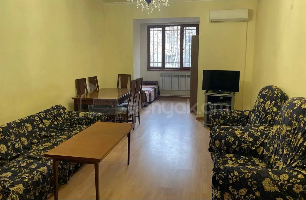 2 Սենյականոց Բնակարան Քարե Շենքում, 60քմ, 1/5 հարկ, Կապիտալ Վերանորոգված, Կահավորված