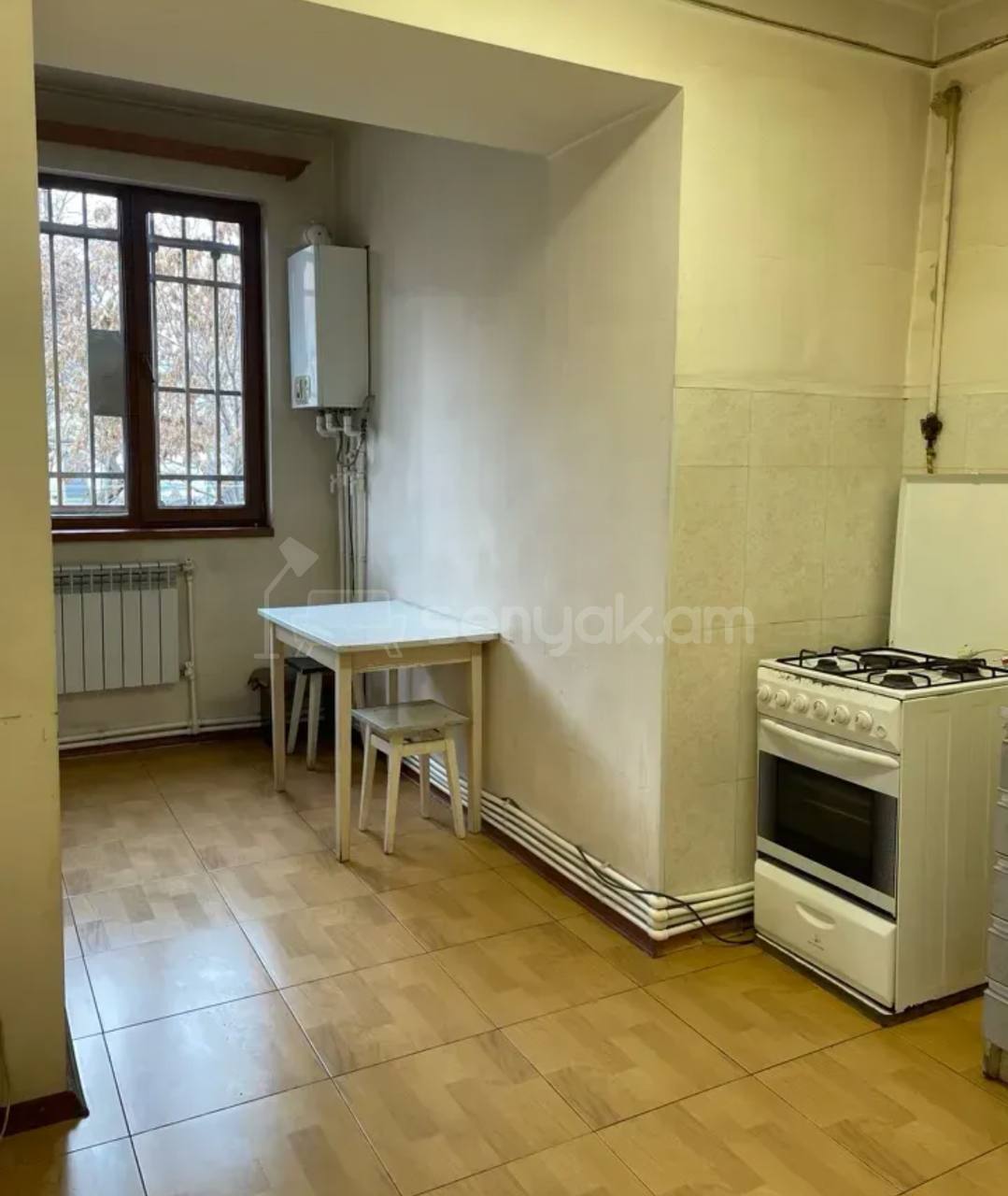 2 Սենյականոց Բնակարան Քարե Շենքում, 60քմ, 1/5 հարկ, Կապիտալ Վերանորոգված, Կահավորված