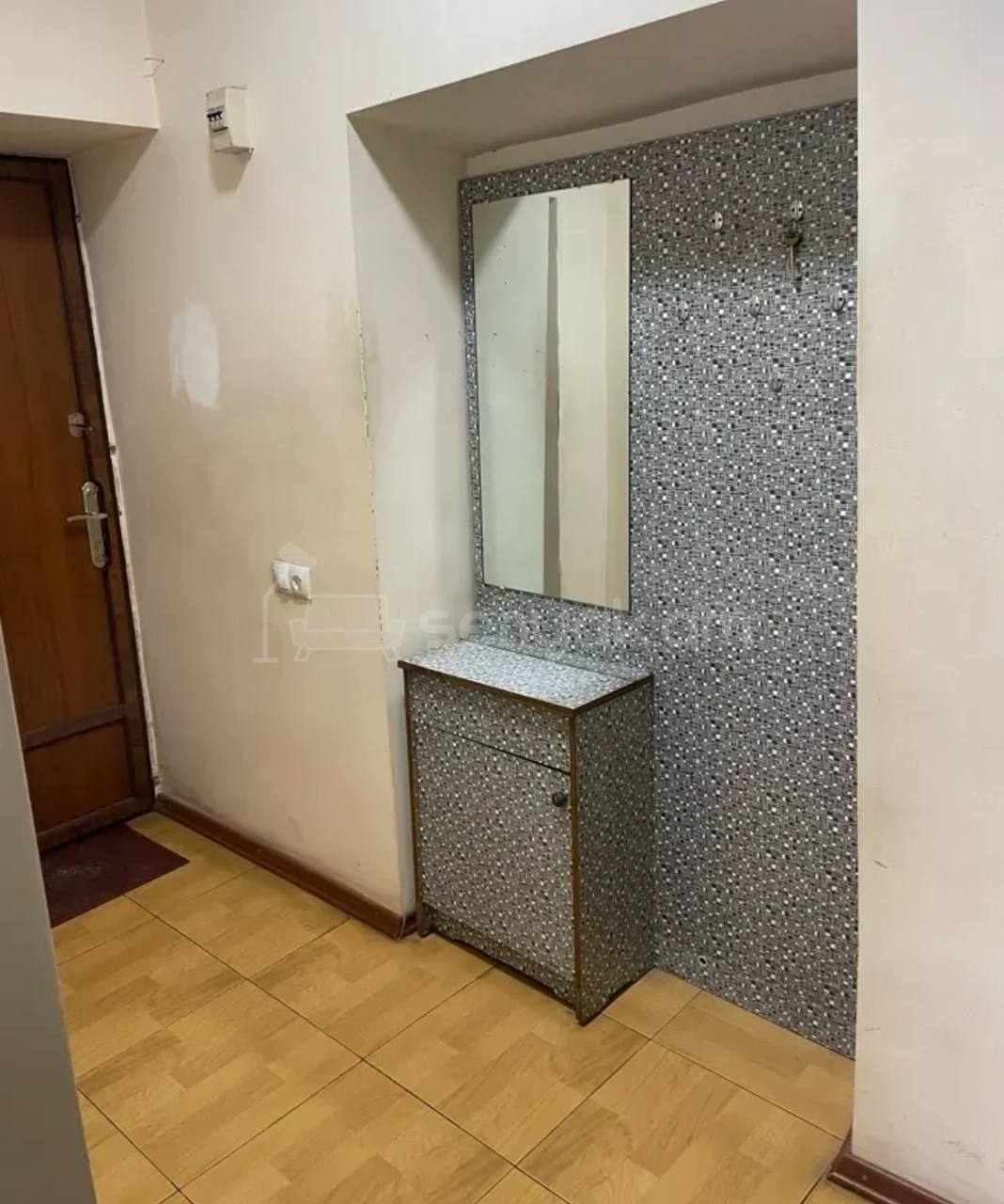 2 Սենյականոց Բնակարան Քարե Շենքում, 60քմ, 1/5 հարկ, Կապիտալ Վերանորոգված, Կահավորված