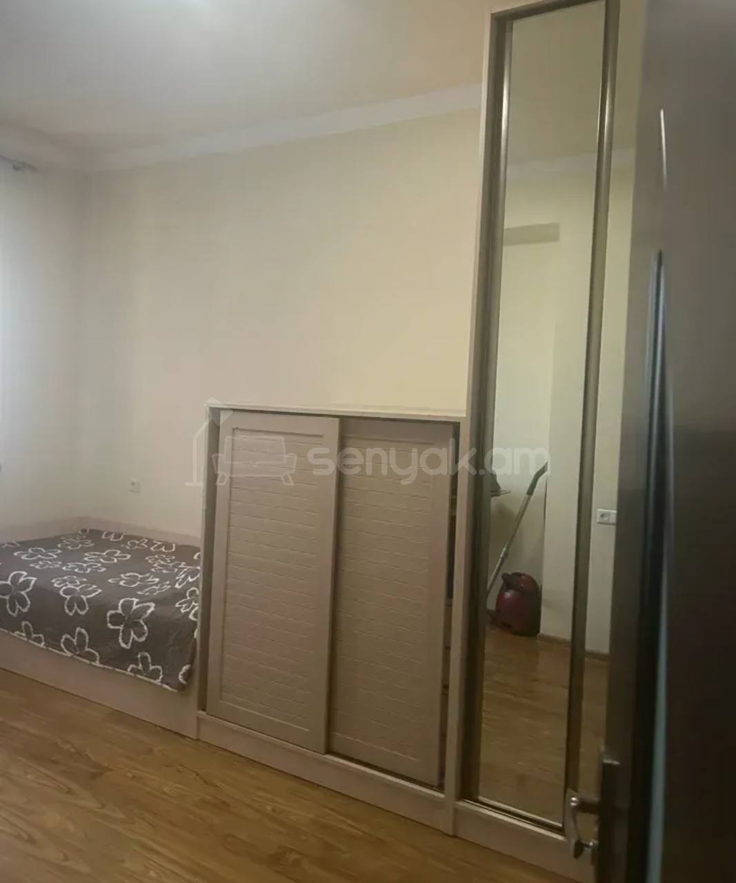 3 Սենյականոց Բնակարան, 110քմ, 11/14 հարկ, Կապիտալ Վերանորոգված, Կահավորված