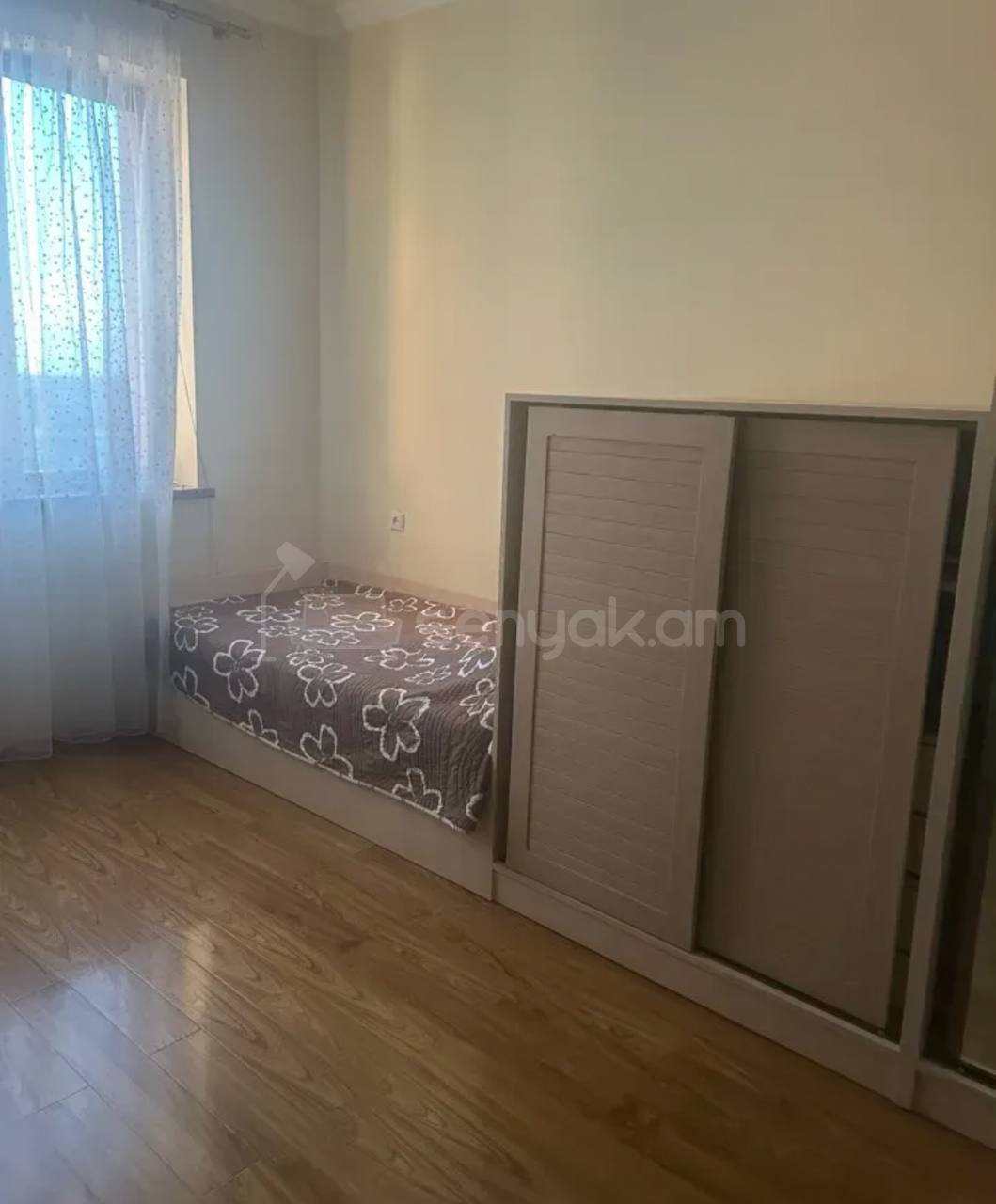 3 Սենյականոց Բնակարան, 110քմ, 11/14 հարկ, Կապիտալ Վերանորոգված, Կահավորված