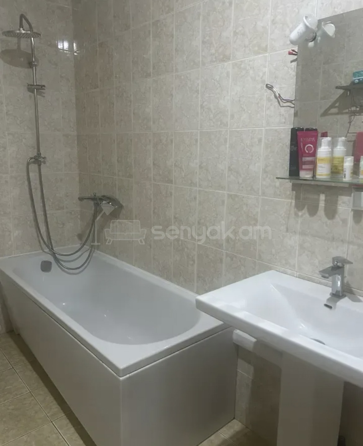 3 Սենյականոց Բնակարան, 110քմ, 11/14 հարկ, Կապիտալ Վերանորոգված, Կահավորված