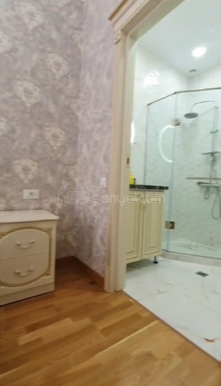 3 Սենյականոց Բնակարան Նորակառույցում, 100քմ, 14/22 հարկ, Դիզայներական Վերանորոգված, Կահավորված, Արևկող