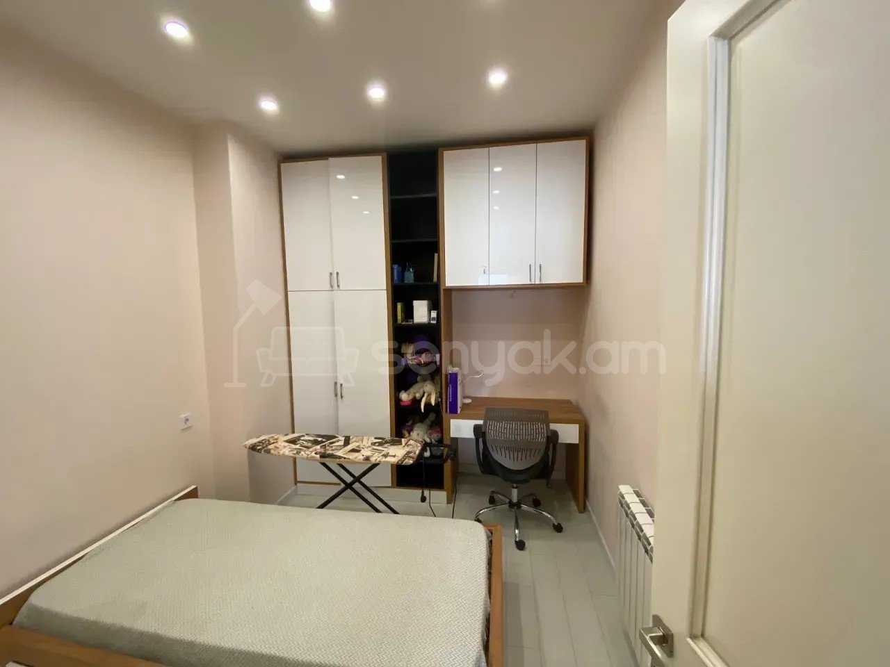 3 Սենյականոց Բնակարան Նորակառույցում, 70քմ, 3/17 հարկ, Դիզայներական Վերանորոգված
