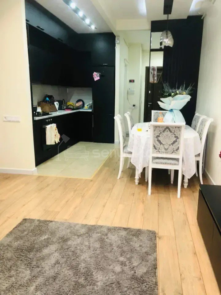 3 Սենյականոց Բնակարան Նորակառույցում, 70քմ, 3/17 հարկ, Դիզայներական Վերանորոգված