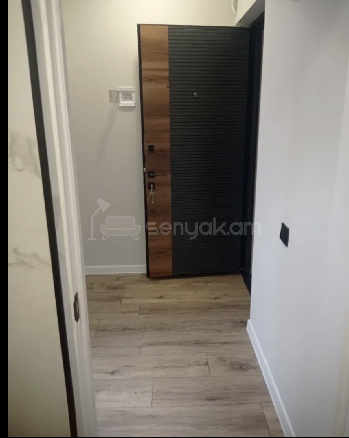 2 Սենյականոց Բնակարան, 36քմ, 9/14 հարկ, Կապիտալ Վերանորոգված