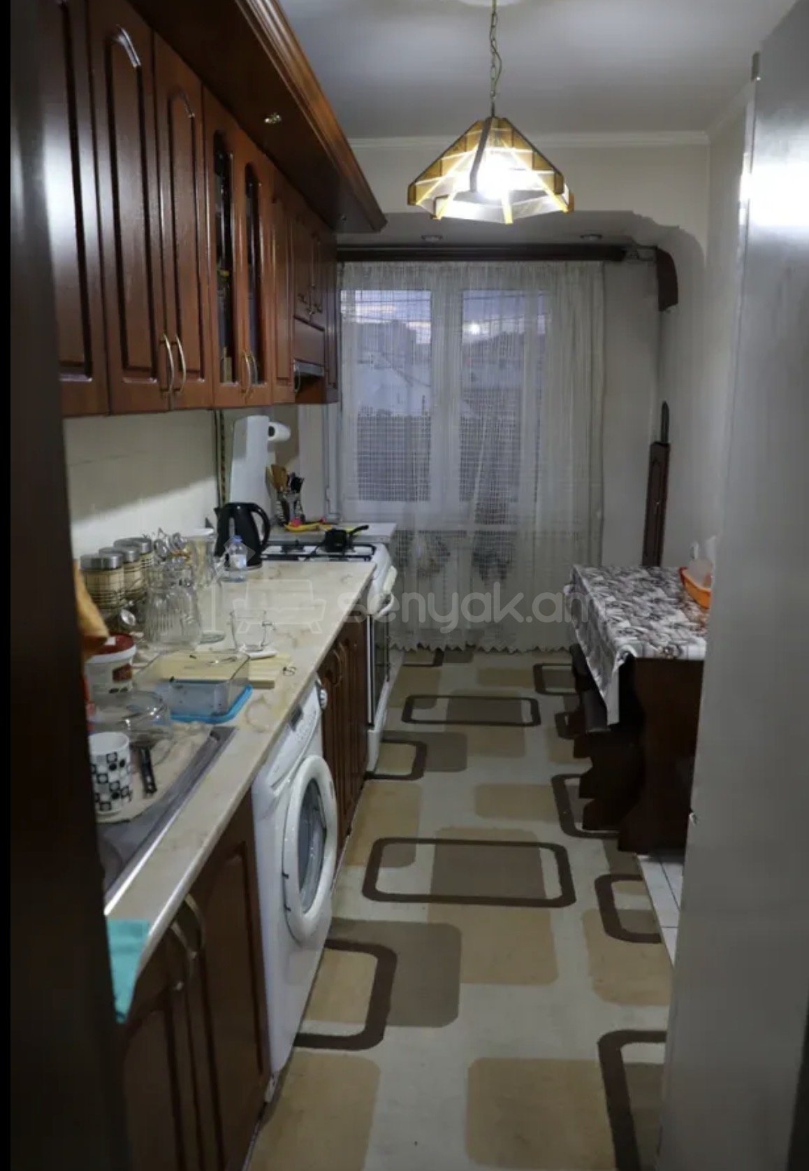 3 Սենյականոց Բնակարան, 83քմ, 1/14 հարկ, Նորմալ Վիճակում