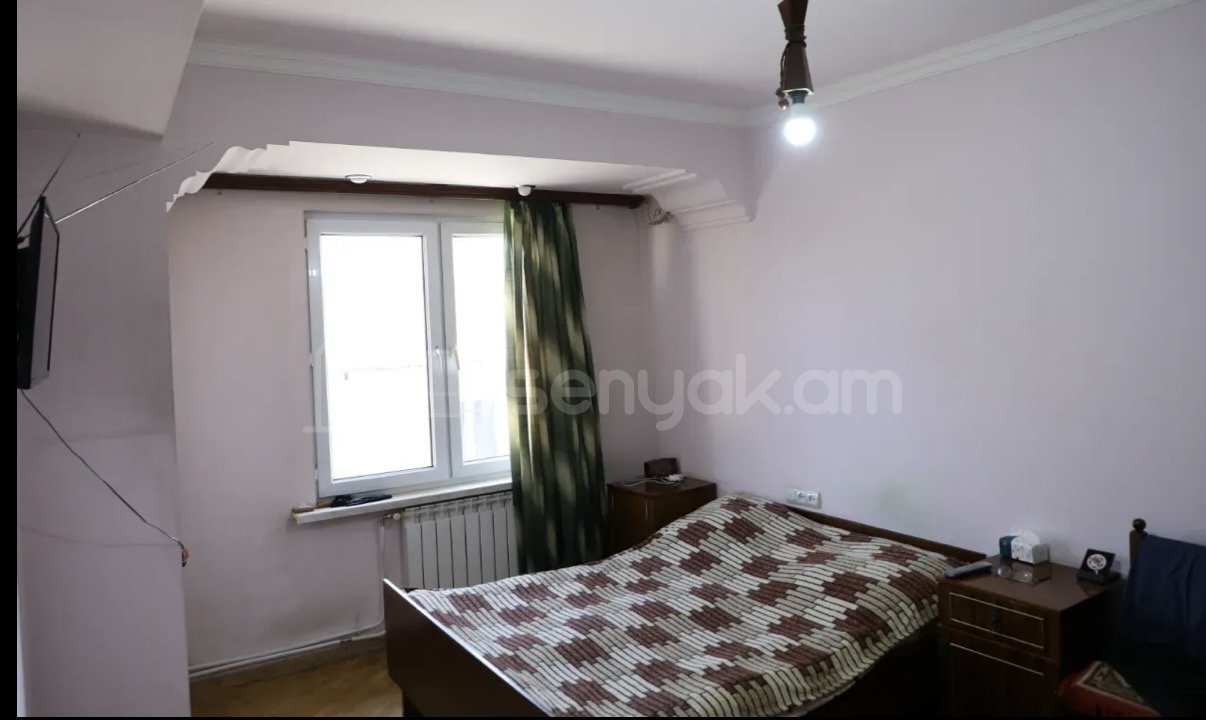 3 Սենյականոց Բնակարան, 83քմ, 1/14 հարկ, Նորմալ Վիճակում