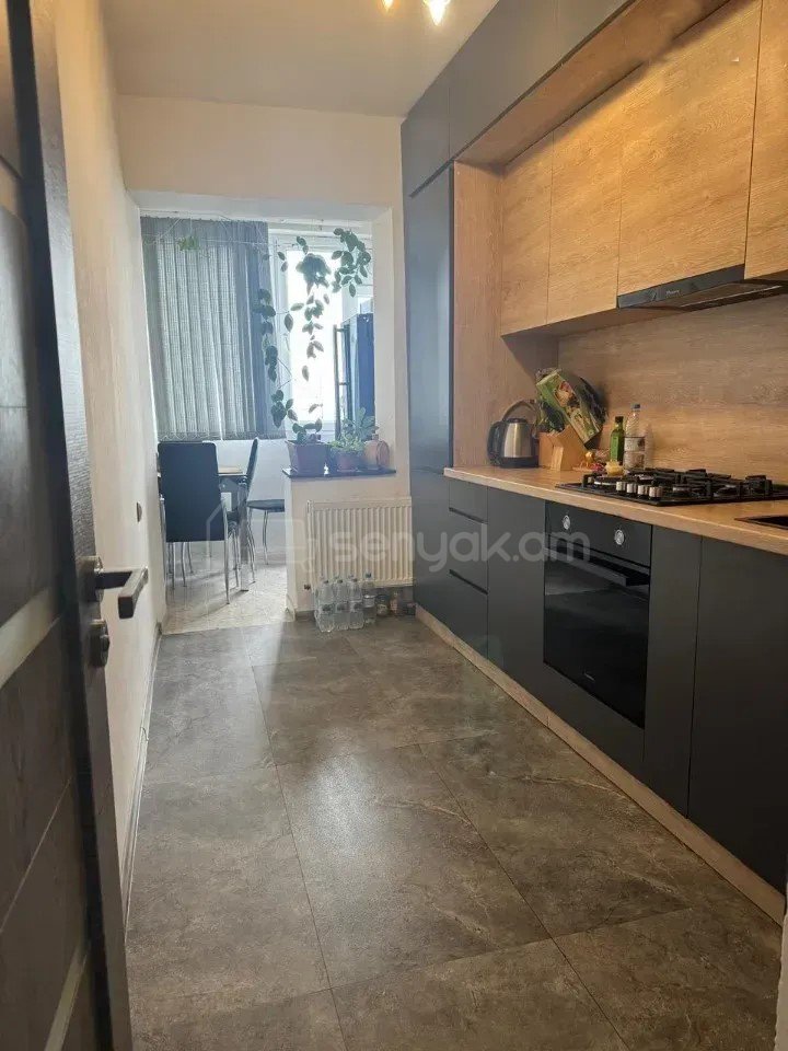 3 Սենյականոց Բնակարան Նորակառույցում, 83քմ, 9/10 հարկ, Կապիտալ Վերանորոգված
