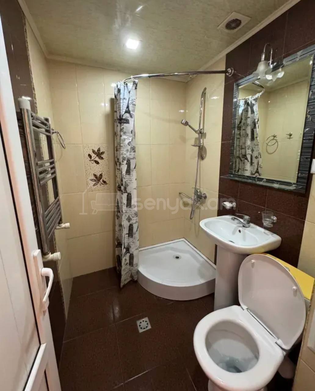 2 Սենյականոց Բնակարան Քարե Շենքում, 60քմ, 3/4 հարկ, Կոսմետիկ Վերանորոգված, Կահավորված