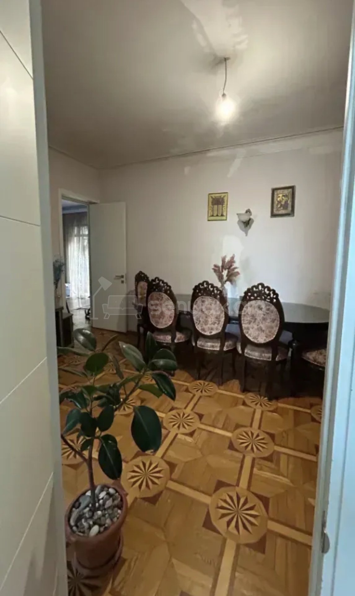 5 Սենյականոց Սեփական Տուն, 200քմ, Նորմալ Վիճակում, Կահավորված