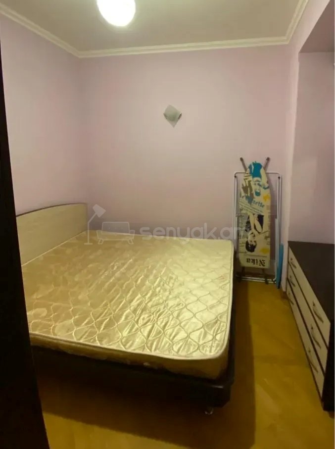 2 Սենյականոց Բնակարան Քարե Շենքում, 50քմ, 4/5 հարկ, Կապիտալ Վերանորոգված