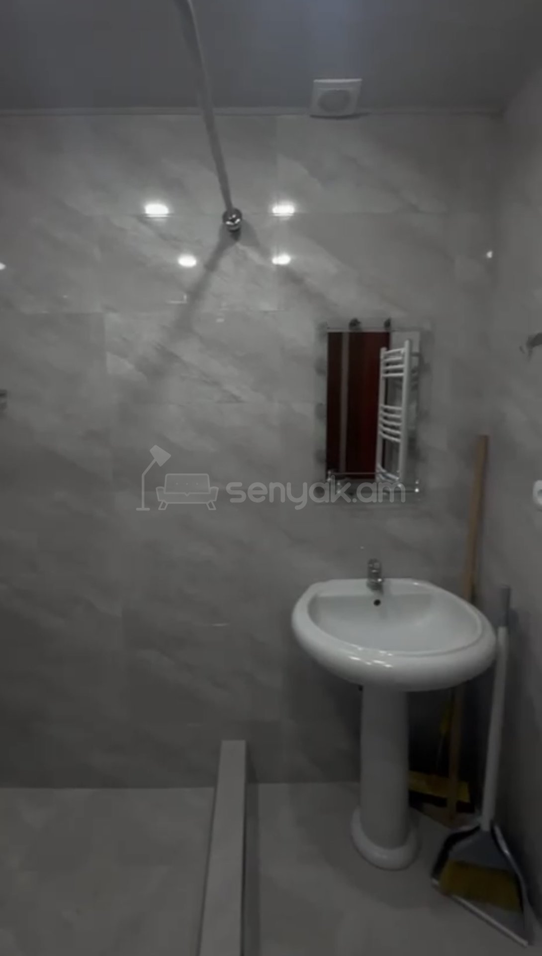 2 Սենյականոց Բնակարան, 50քմ, 6/9 հարկ, Կապիտալ Վերանորոգված, Կահավորված