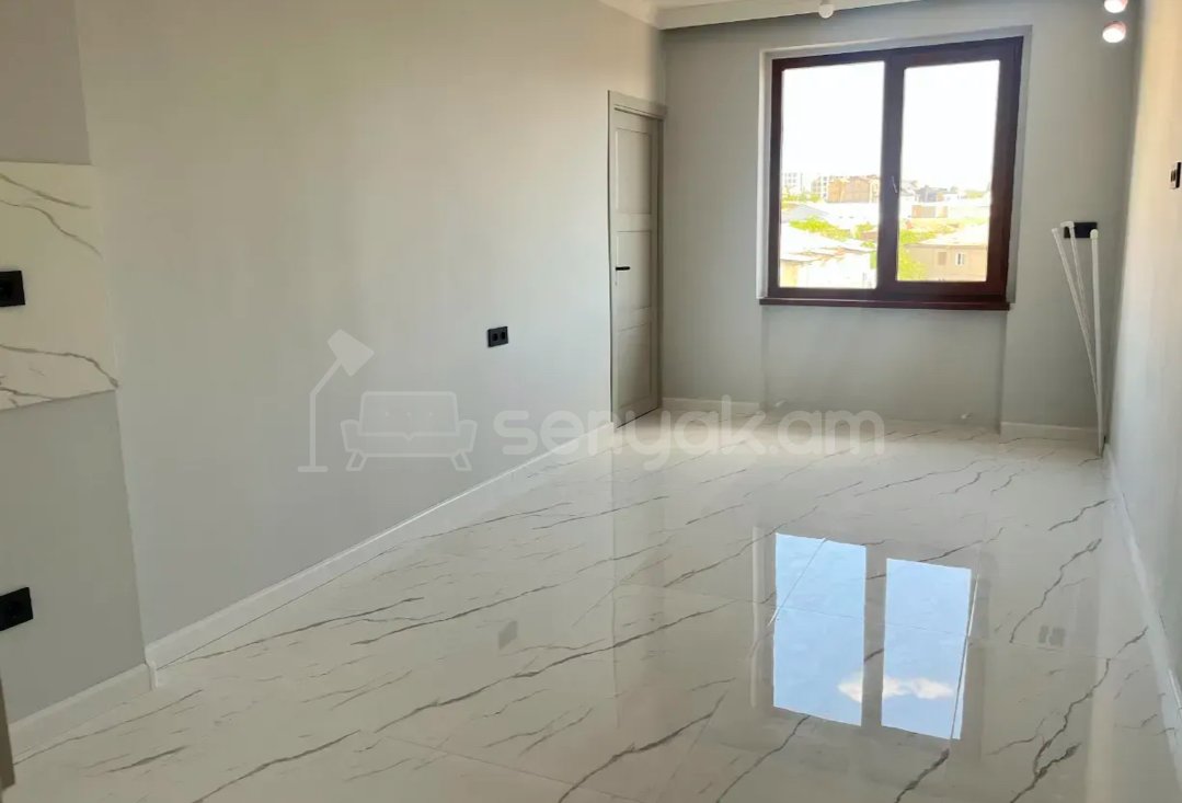 2 Սենյականոց Բնակարան, 33քմ, 7/9 հարկ, Կապիտալ Վերանորոգված