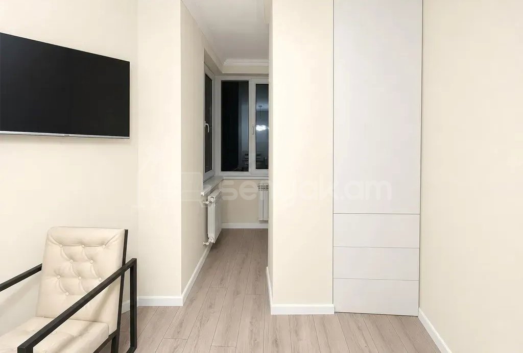 2 Սենյականոց Բնակարան Նորակառույցում, 44քմ, 10/12 հարկ, Կապիտալ Վերանորոգված