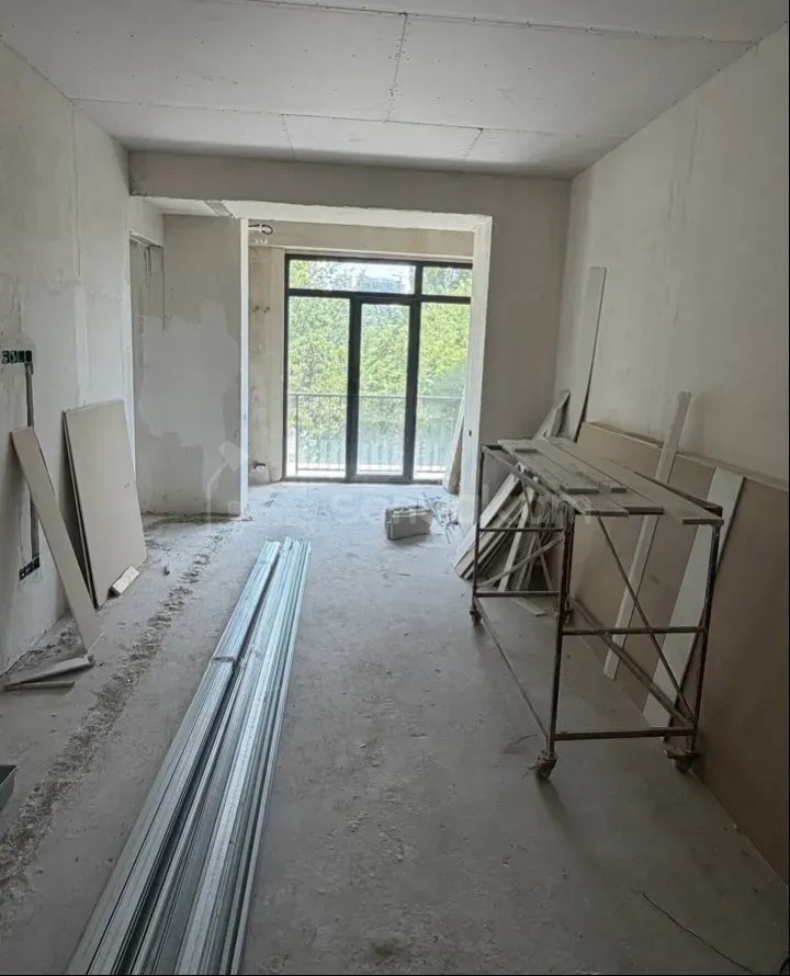 4 Սենյականոց Բնակարան Նորակառույցում, 122քմ, 3/15 հարկ, Զրոյական Վիճակում