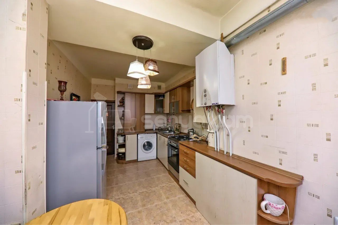 3 Սենյականոց Բնակարան, 89քմ, 8/9 հարկ, Կապիտալ Վերանորոգված