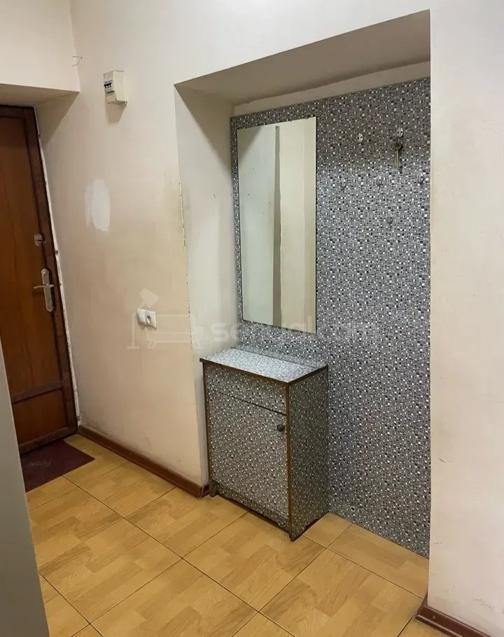 2 Սենյականոց Բնակարան Քարե Շենքում, 60քմ, 1/5 հարկ, Կոսմետիկ Վերանորոգված, Կահավորված