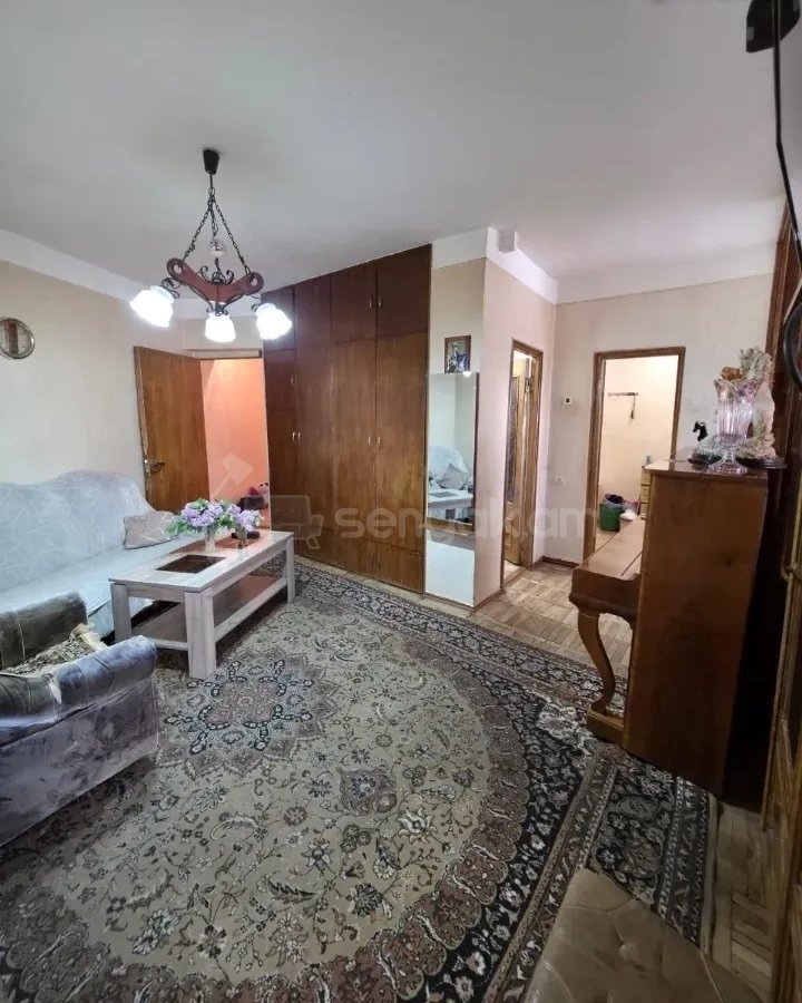 3 Սենյականոց Բնակարան, 98քմ, 14/16 հարկ, Կոսմետիկ Վերանորոգված