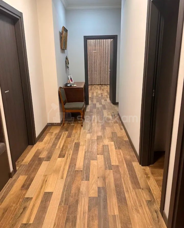 3 Սենյականոց Բնակարան Նորակառույցում, 90քմ, 3/9 հարկ, Կապիտալ Վերանորոգված