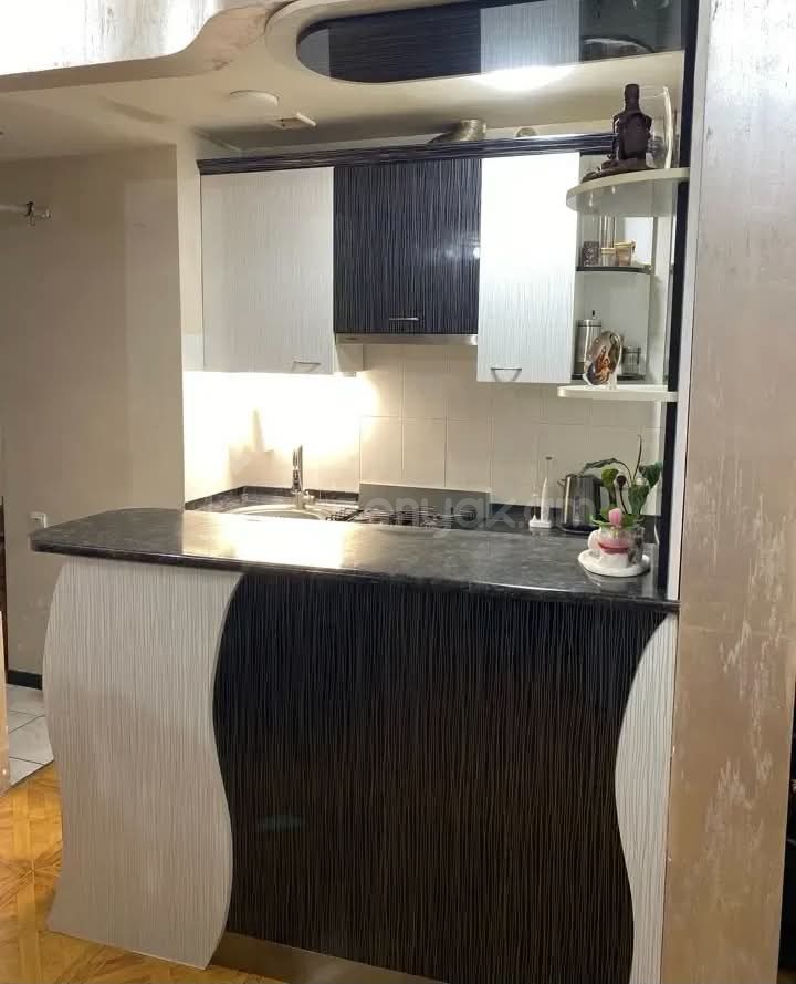 4 Սենյականոց Բնակարան Քարե Շենքում, 67քմ, 1/5 հարկ, Կոսմետիկ Վերանորոգված