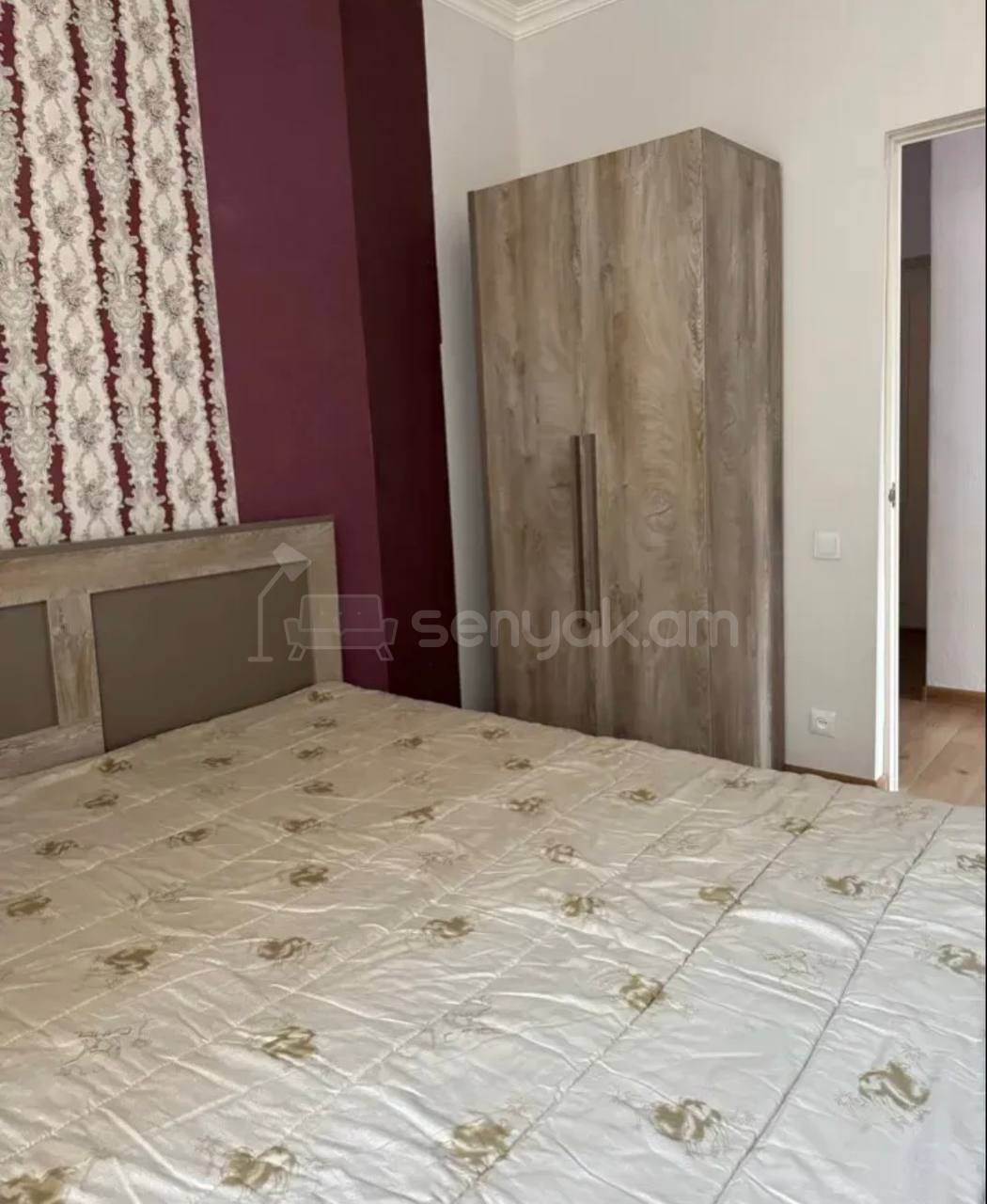 2 Սենյականոց Բնակարան Քարե Շենքում, 40քմ, 3/5 հարկ, Կապիտալ Վերանորոգված, Կահավորված