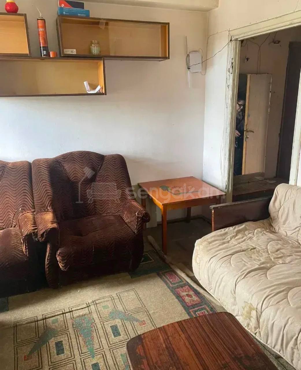 2 Սենյականոց Բնակարան, 40քմ, 5/9 հարկ, Պետական Վիճակում, Կահավորված
